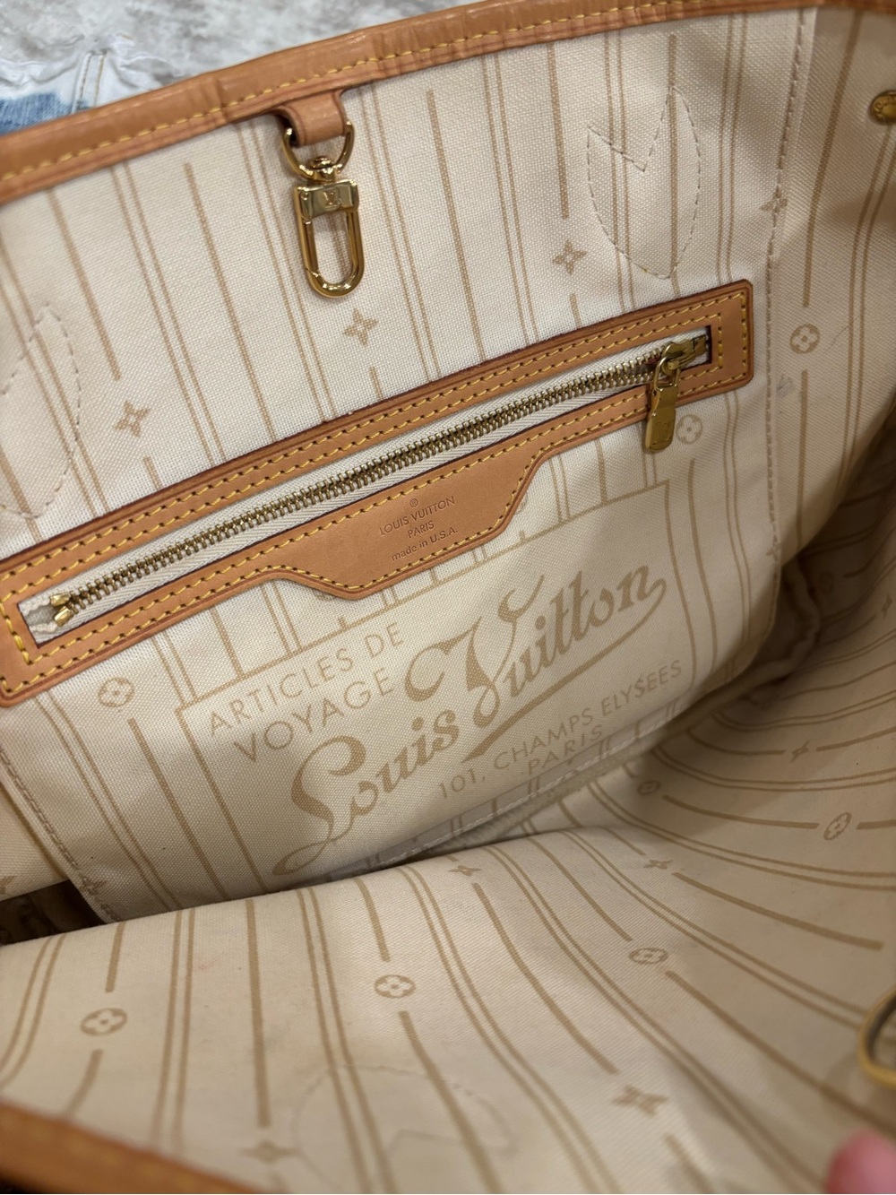 Louis Vuitton Damier Azur Canvas Tote with Vachetta Trim - Picture 2 of 9